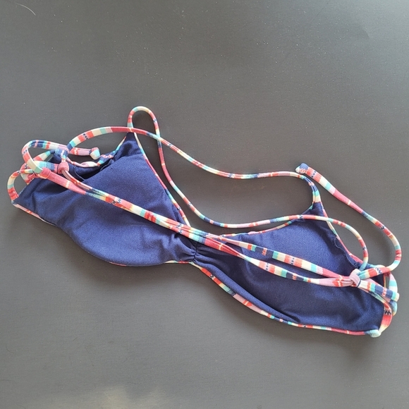 Colourful striped bikini top - Picture 6 of 7